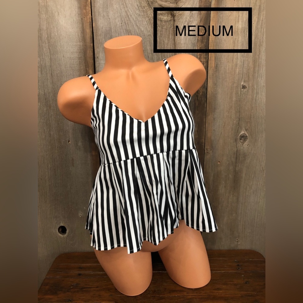 Private Boutique Label Black White Striped Cami Top Small Medium - Picture 13 of 17